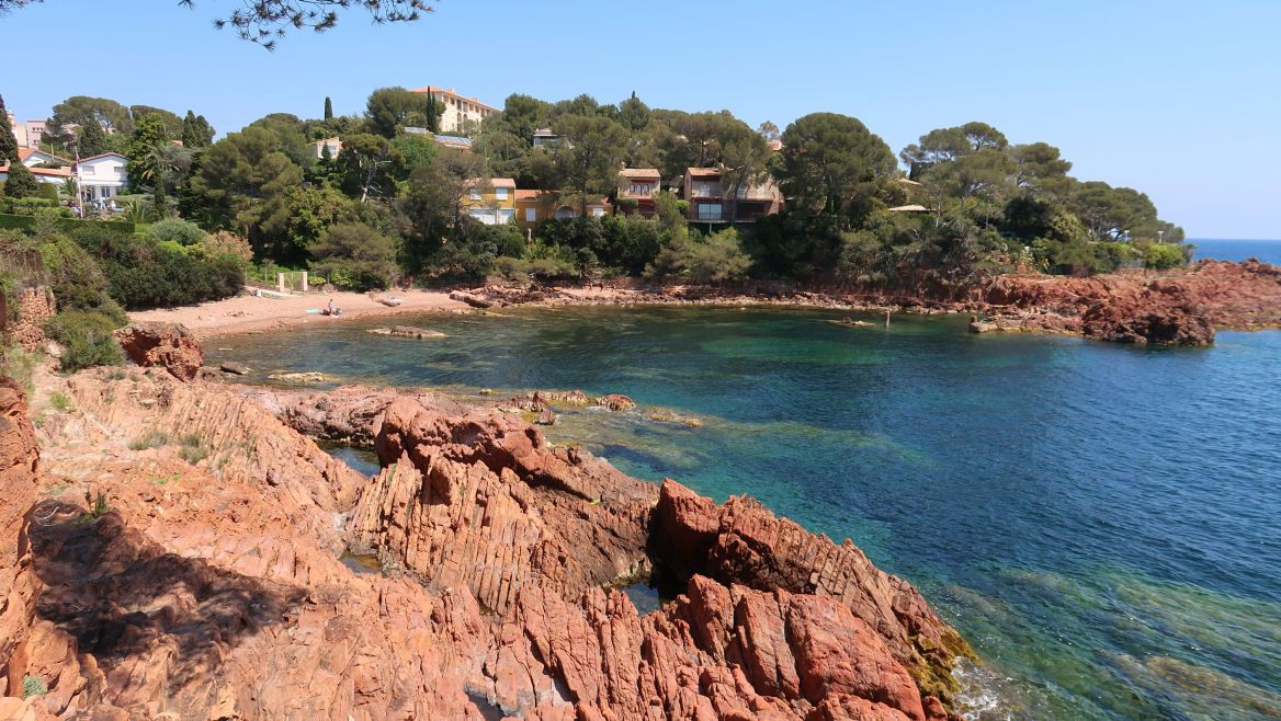 site-touristique-vinci-autoroutes-massif-de-lesterel