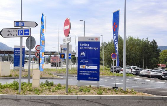 parking-covoiturage-autoroute