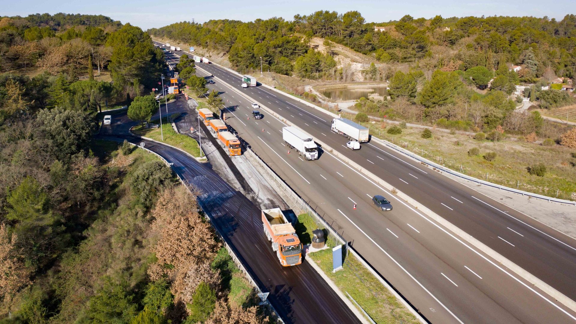 A8_ESCOTA_chaussées_aires_4