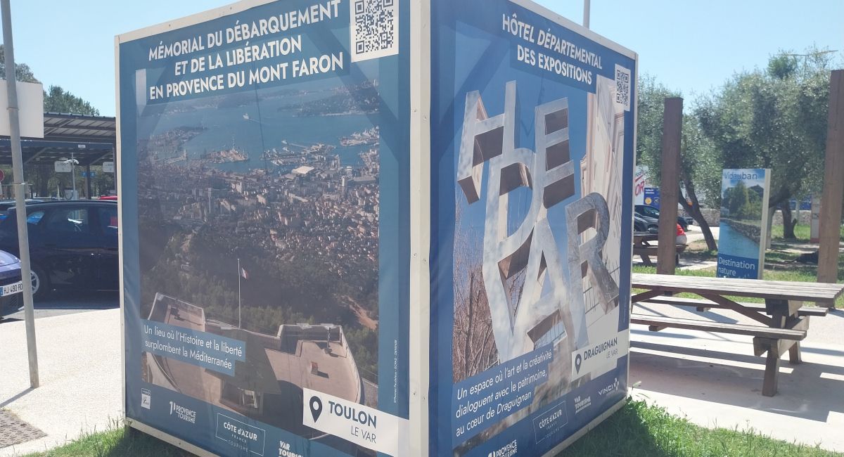exposition-autoroute-sur-la-route-avec