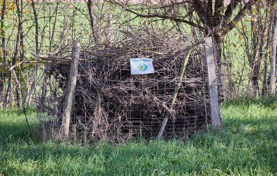 Photo d'un refuge temporaire - demi-échangeur Vienne Sud