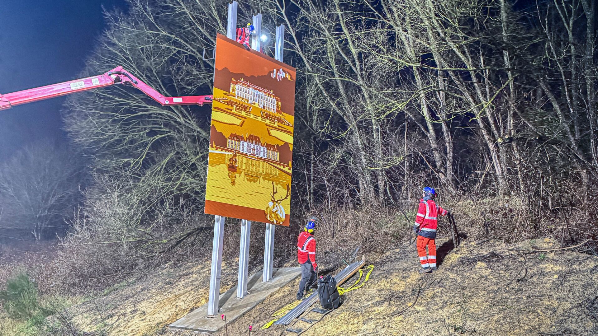 Installation panneau animation Vallée de Chevreuse A10