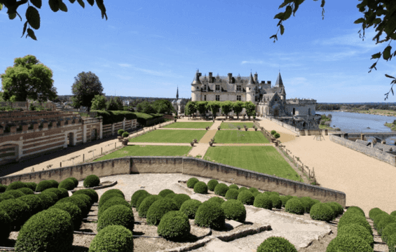 chateau-amboise-tourisme-autoroute