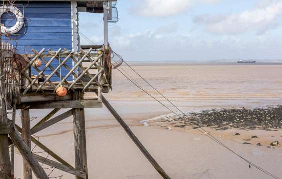 cabane-pecheurs-gironde-route-corniche-fleurie-vinci-autoroutes