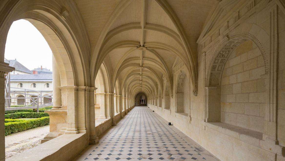 site-touristique-vinci-autoroutes-abbaye-royale-fontevraud