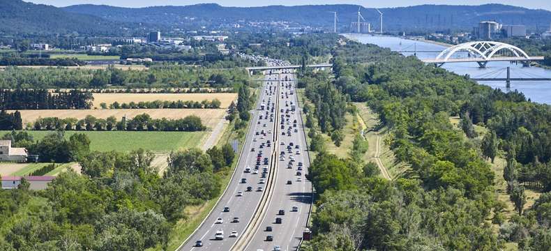 Week-end de chassé-croisé 2025 : un trafic particulièrement dense attendu