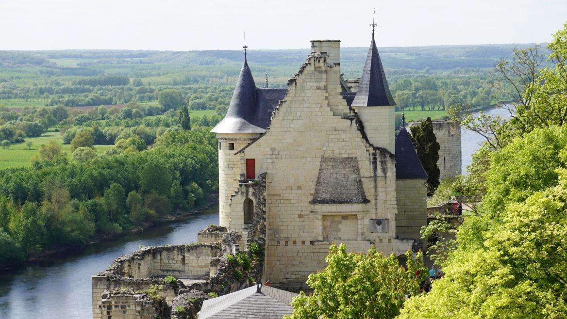 chateau-chinon-route-de-la-vallee-des-rois-vinci-autoroutes