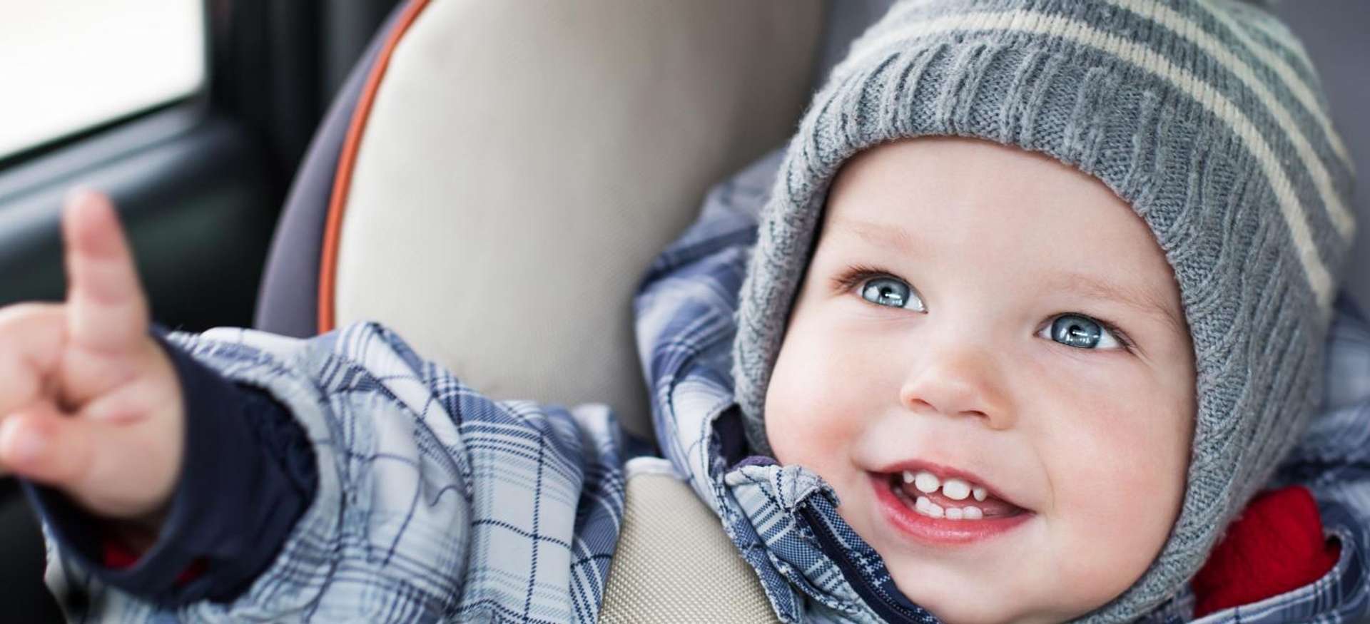 Comment voyager l��’hiver avec votre bébé en voiture ? 