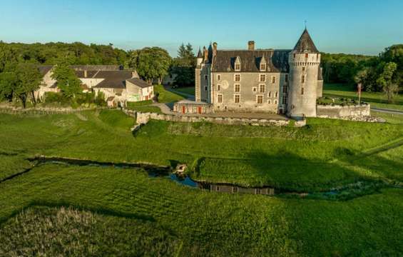 site-touristique-vinci-autoroutes-chateau-montpoupon