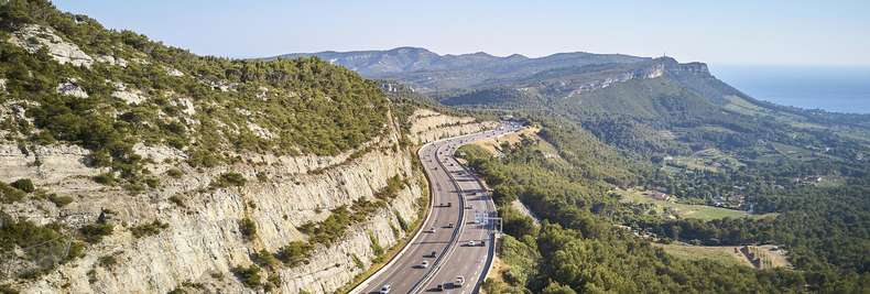 Supplément dans le journal La Provence : la route sans le carbone 