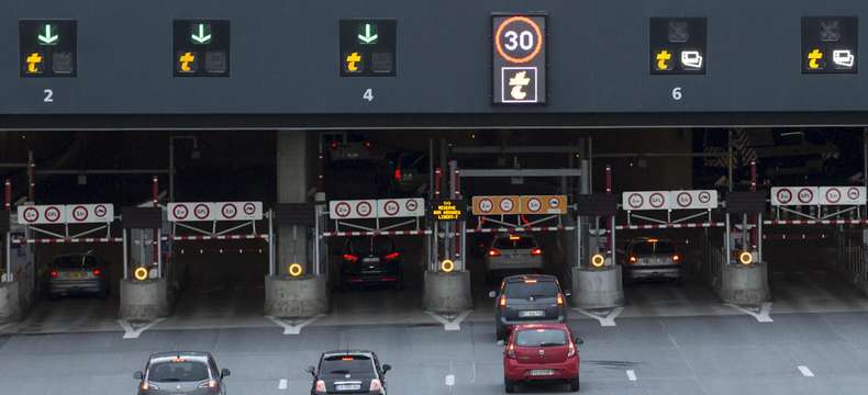 Les règles de sécurité au péage sur autoroute